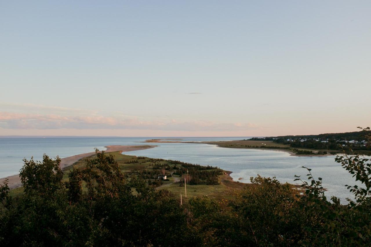 Gite La Maree Portneuf Sur Mer Exterior photo
